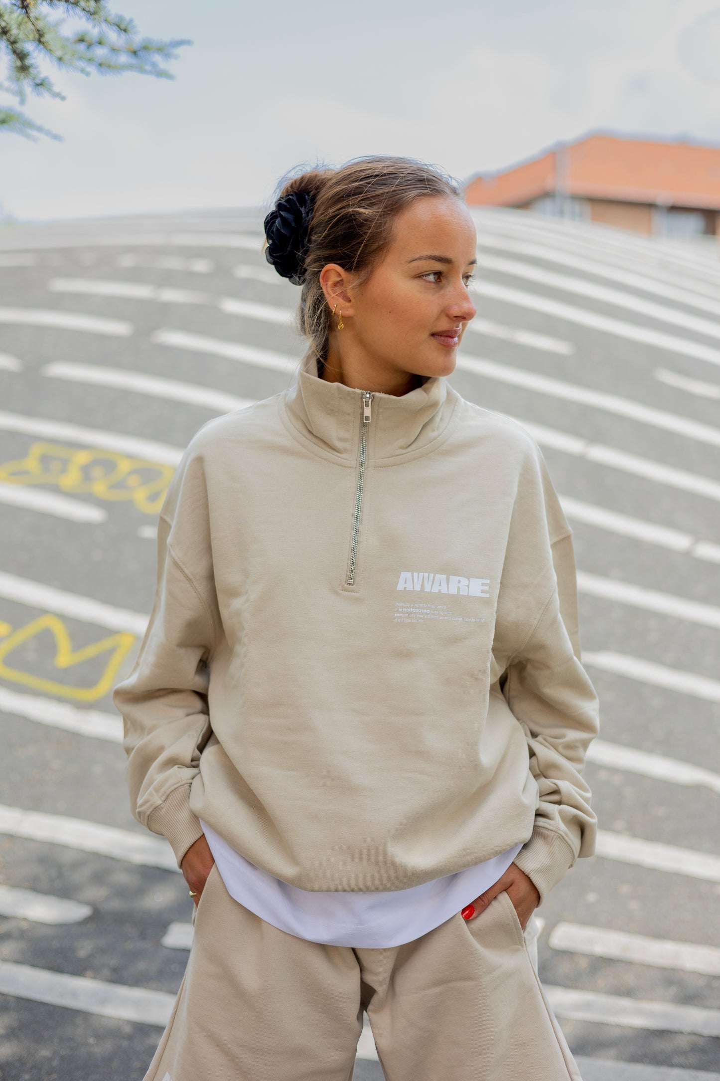 DESERT ZIP SWEATSHIRT