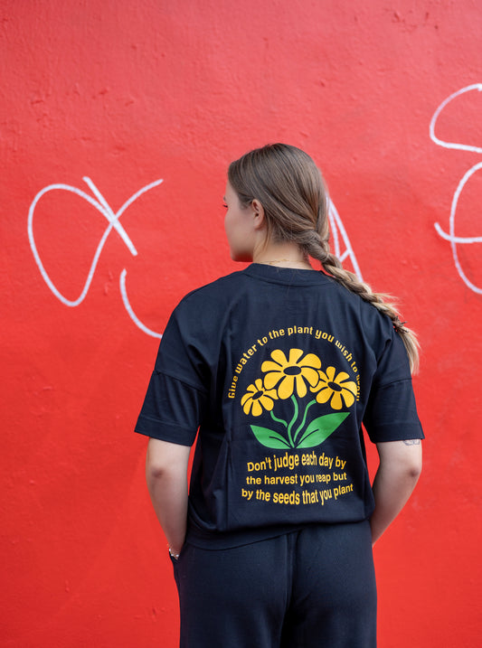 BLACK SUNFLOWER T-SHIRT